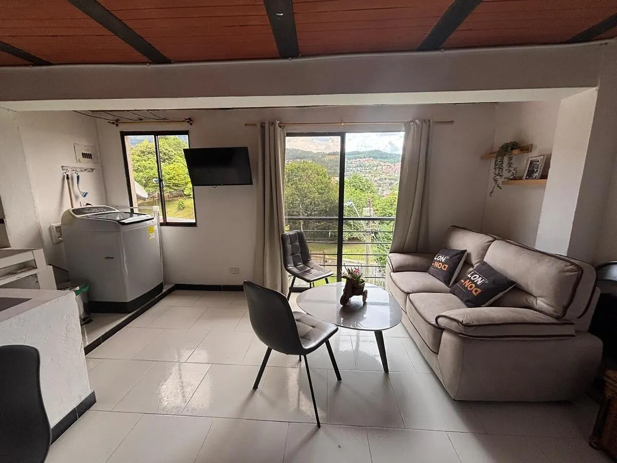 Apartamento Vista Bella En La Mitad De Μεντεγίν Διαμέρισμα